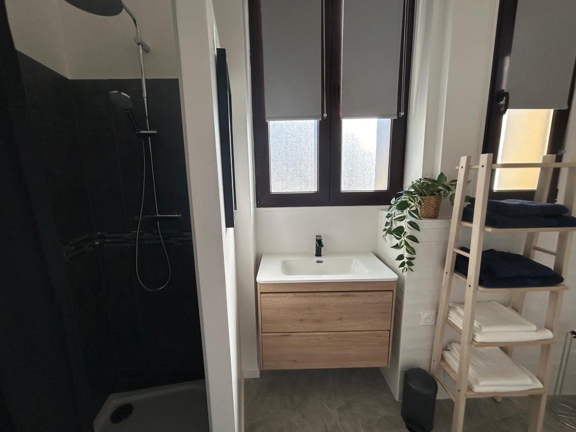 Residence "A Torbia" , 4 Appartements De 2 A 6 Personnes La Turbie Szoba fotó